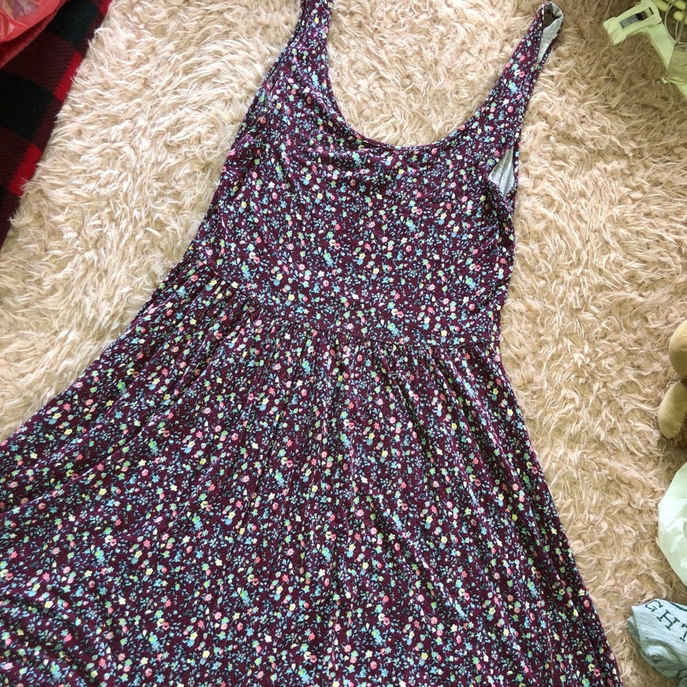 American Eagle flower dress